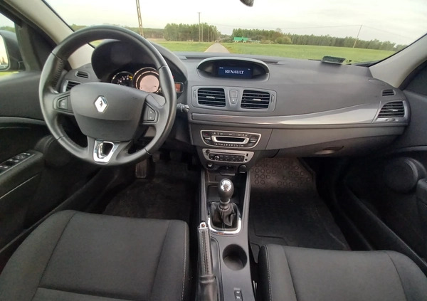 Renault Megane cena 27900 przebieg: 91340, rok produkcji 2015 z Otwock małe 121